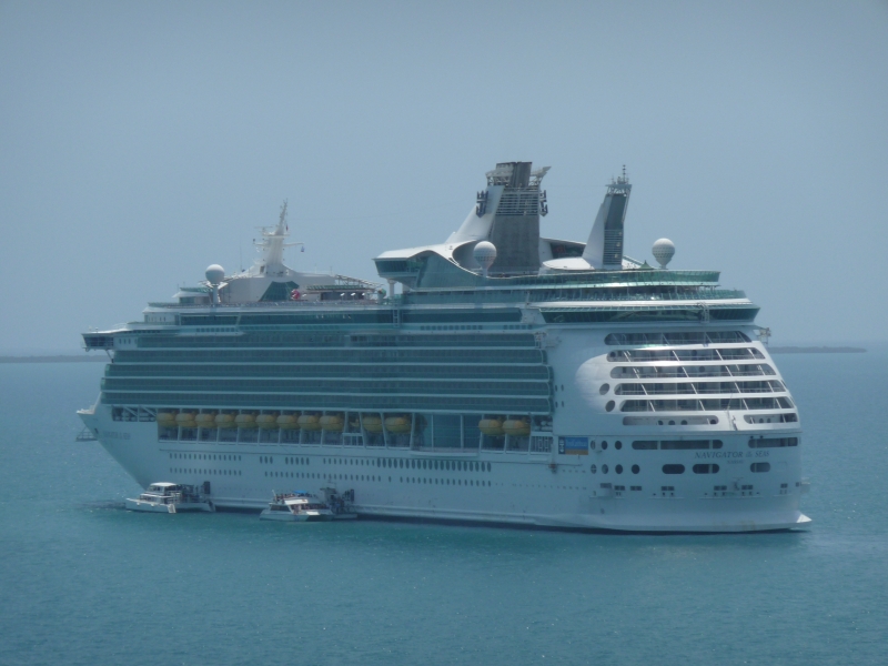 NAVIGATOR OF THE SEAS