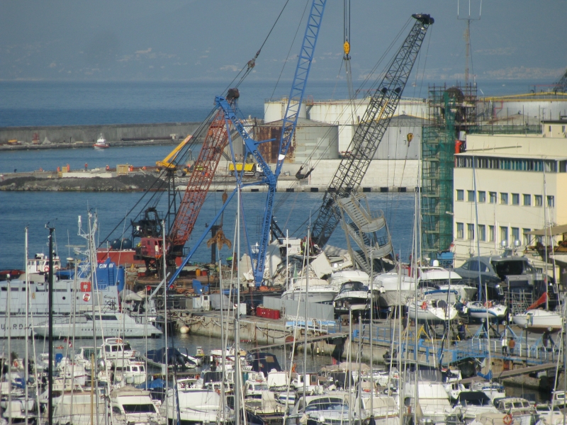 EX TORRE PILOTI  GENOVA