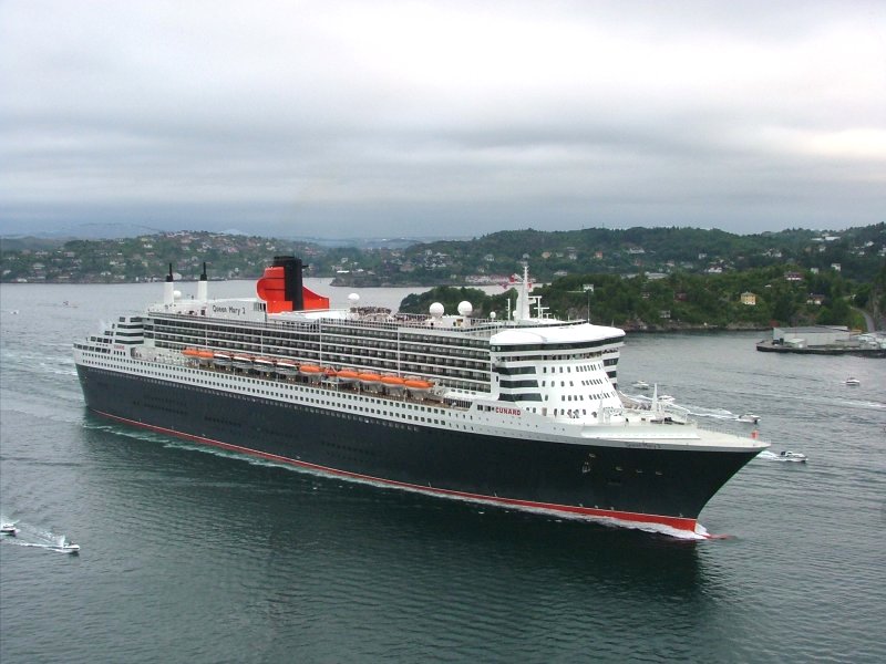 QUEEN MARY 2