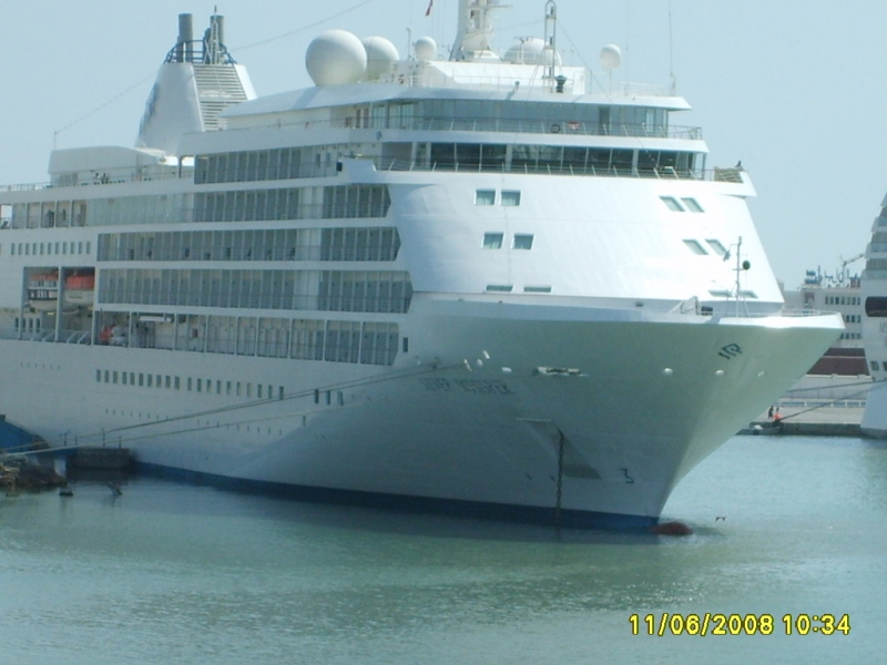 SILVER WHISPER