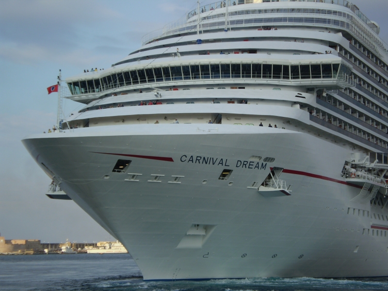 CARNIVAL DREAM