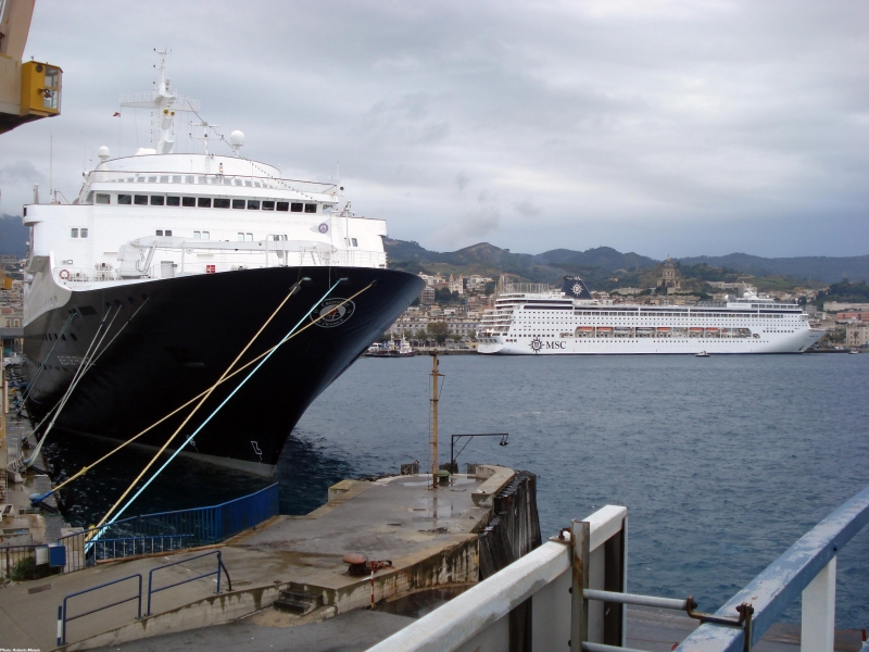 Bleu de France & Msc Sinfonia