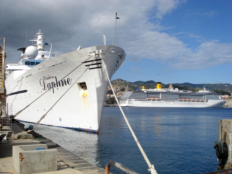 Princess Daphne & Costa Mediterranea