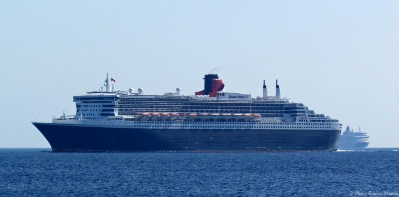 Queen Mary 2 & Queen Elizabeth