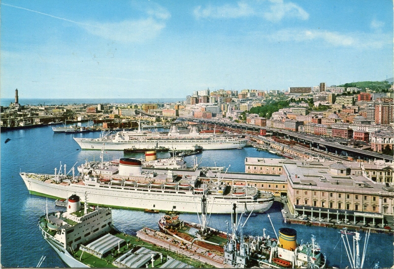 PORTO DI GENOVA con  Augustus  ,  Varna  e  Raffaello