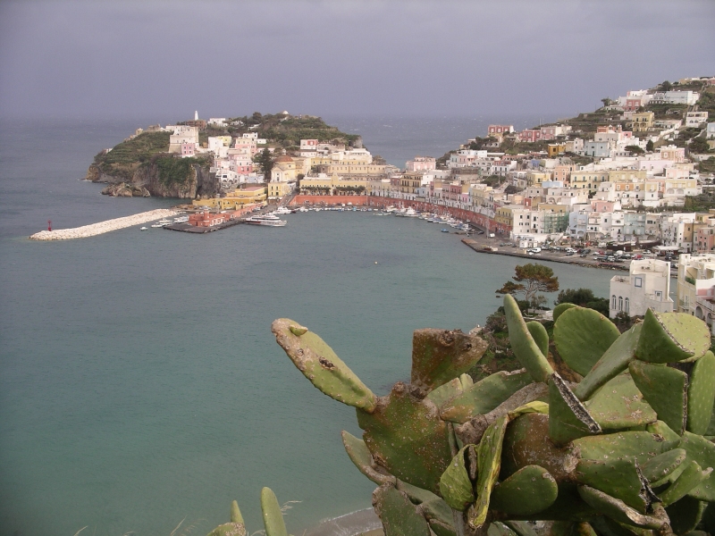 Porto di Ponza (D'Inverno)