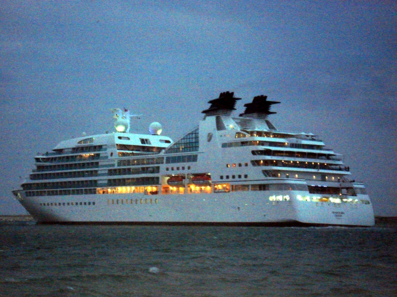 Seabourn Quest