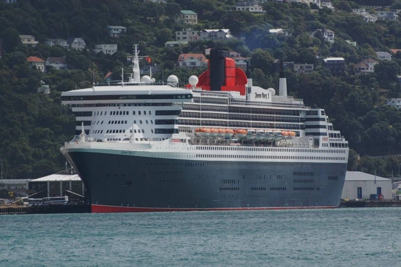 QUEEN MARY 2