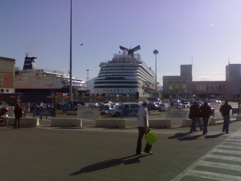 CARNIVAL DREAM