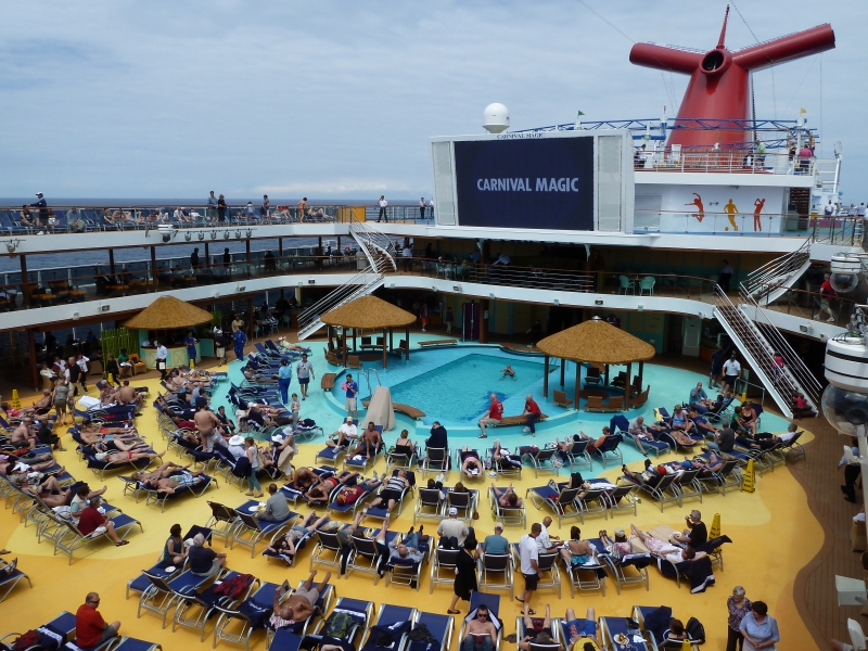 CARNIVAL MAGIC