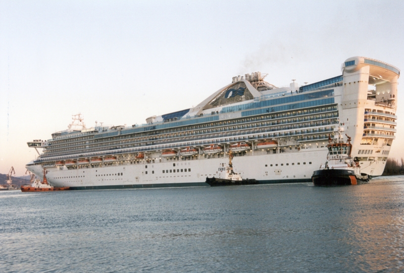 GOLDEN PRINCESS