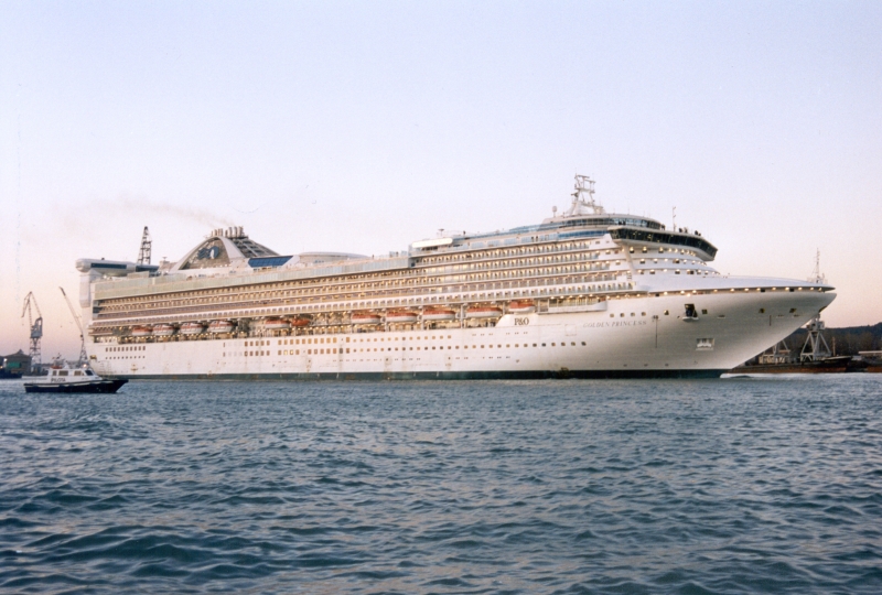 GOLDEN PRINCESS