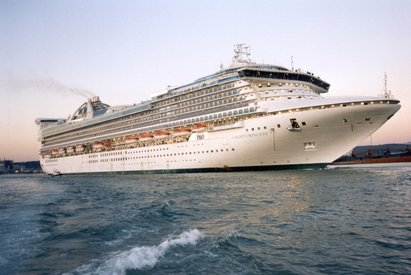 GOLDEN PRINCESS