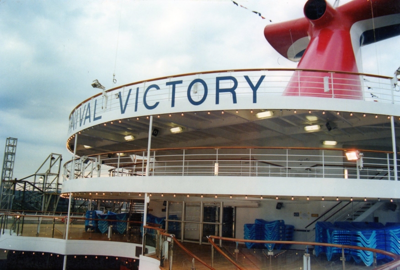 CARNIVAL VICTORY