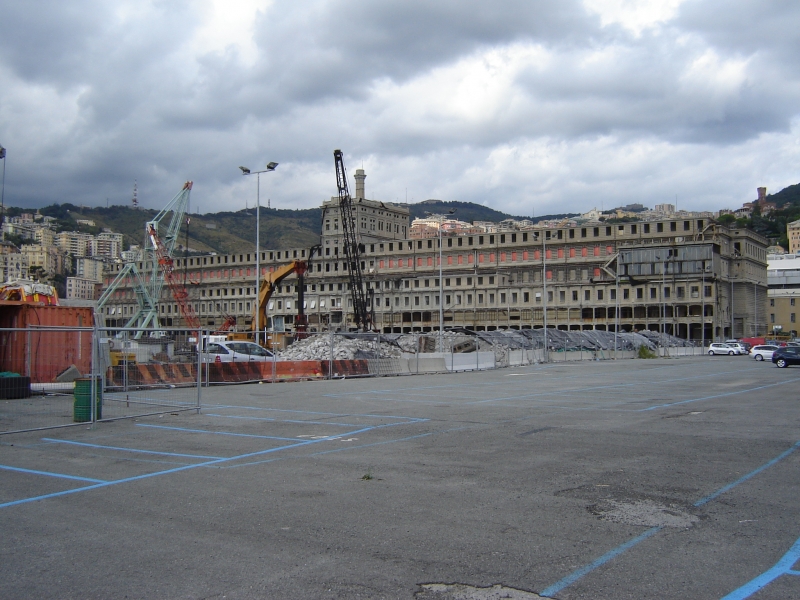 Ex silos del porto di Genova