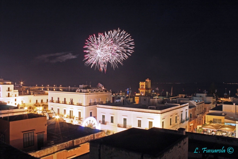 FIREWORKS UPON THE HARBOUR