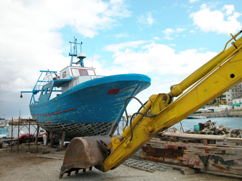 PESCHERECCIO A SECCO DURANTE IL FERMO PESCA