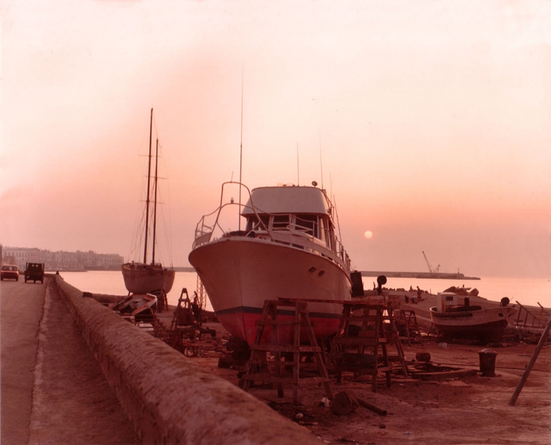 SUNSET ON THE SHIPYARD