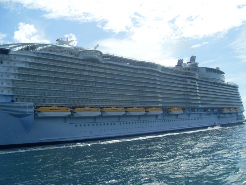 OASIS OF THE SEAS