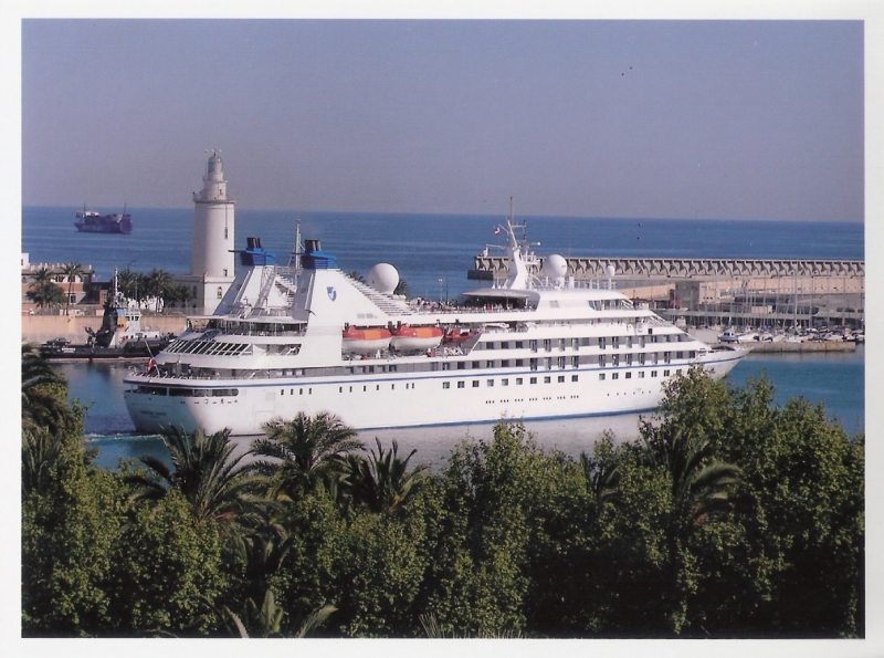 Seabourn Legend