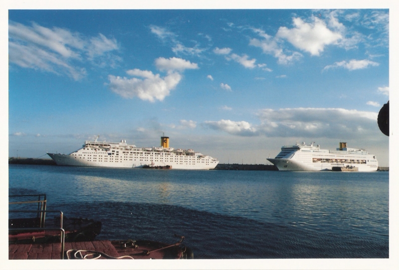 COSTA VICTORIA E COSTA TROPICALE