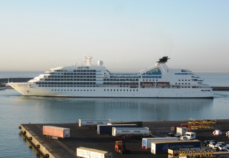 SEABOURN QUEST