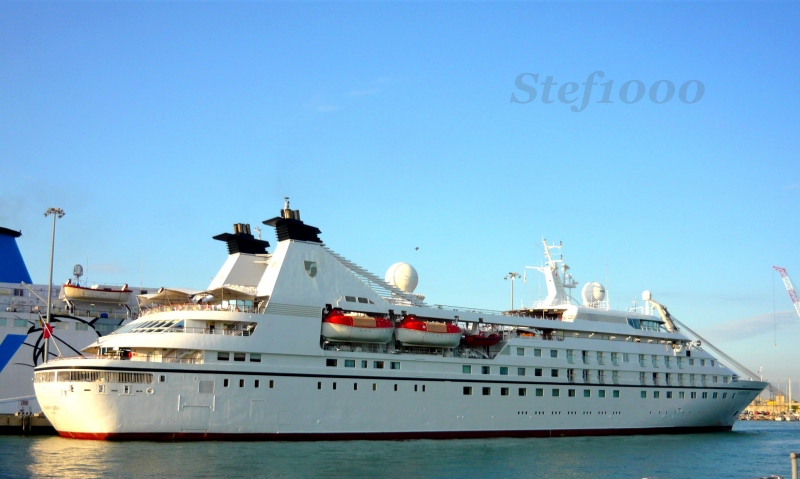 Seabourn Legend