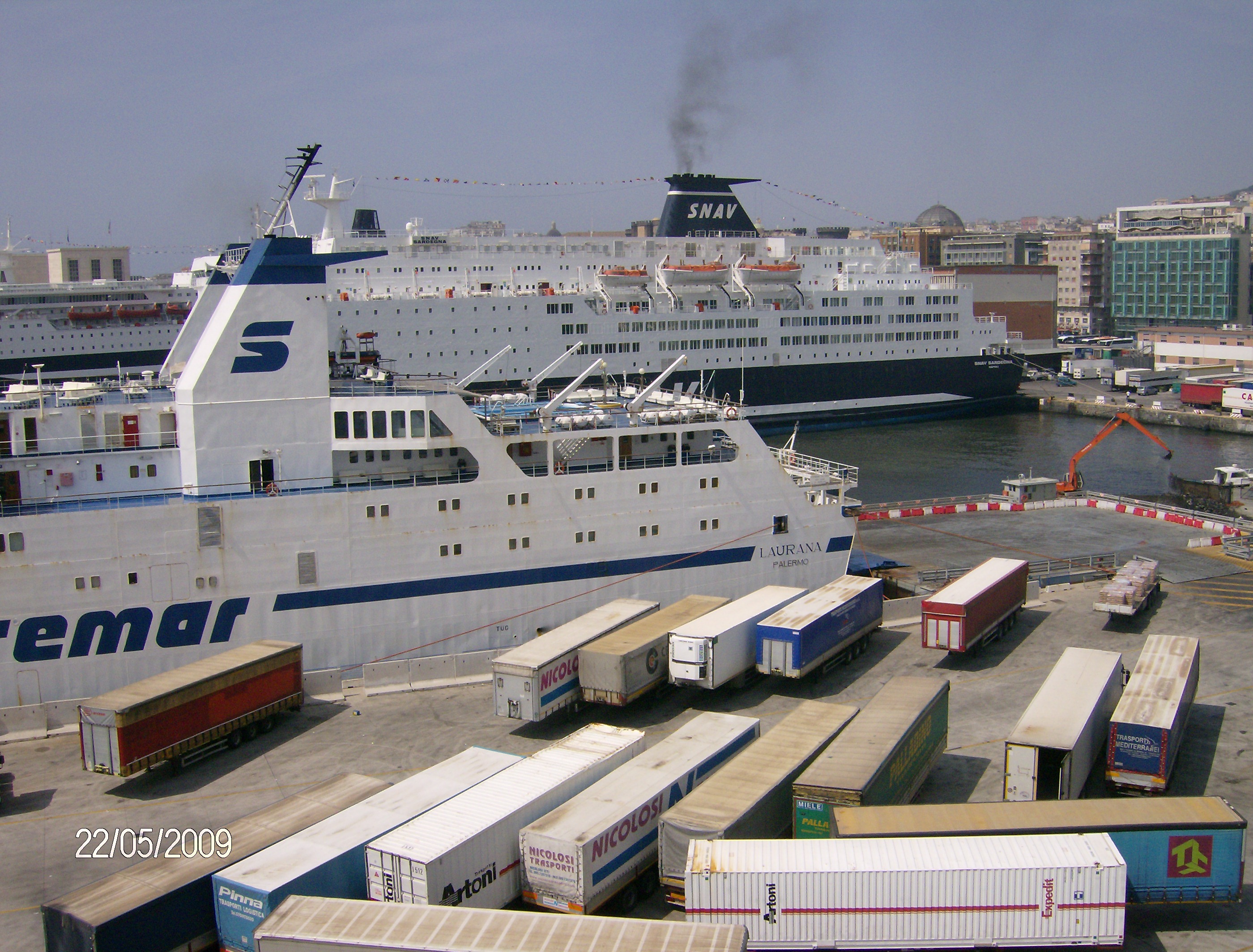 LAURANA E SNAV SARDEGNA