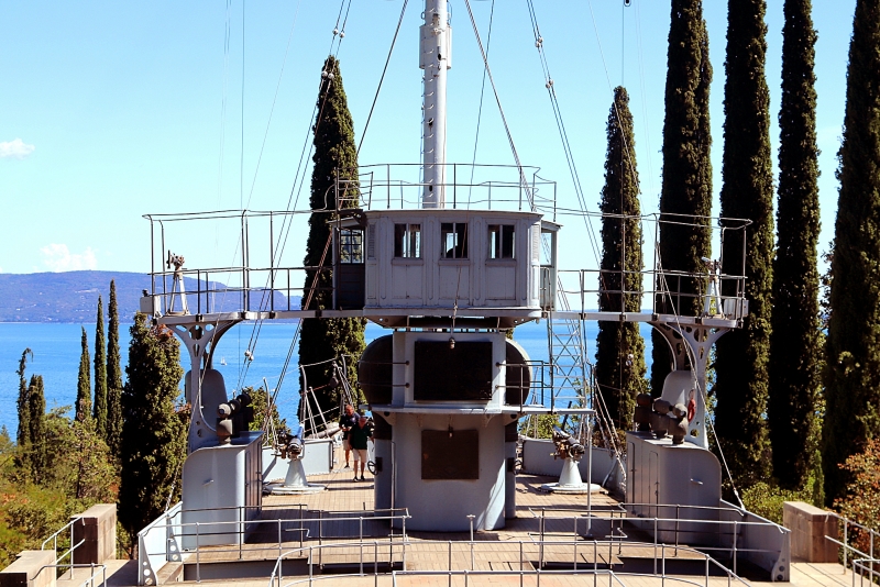 NAVE  PUGLIA - MEMENTO AUDERE SEMPER