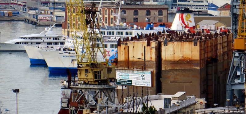 PORTO DI GENOVA