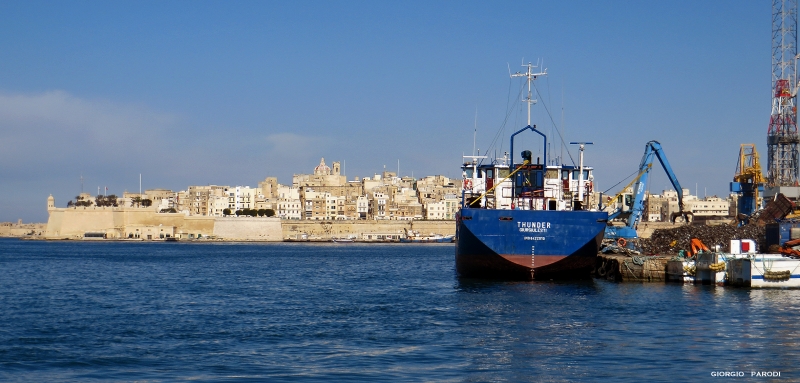 PORTO DI  LA VALLETTA