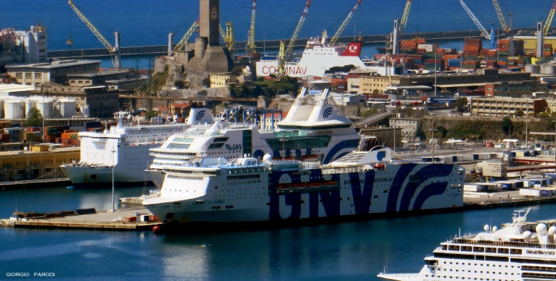 PORTO DI GENOVA