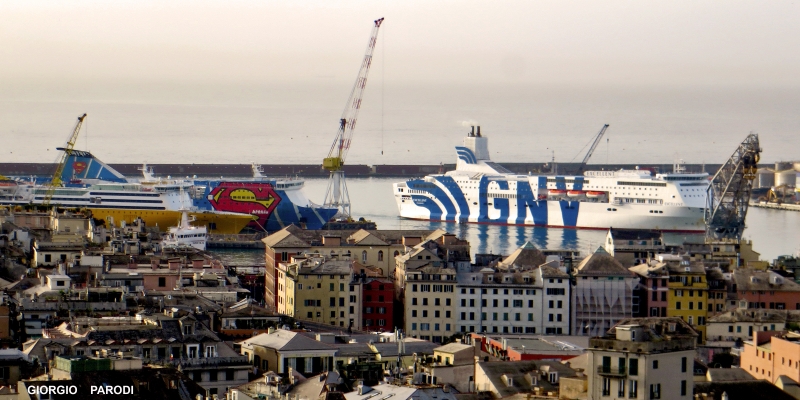 PORTO DI GENOVA