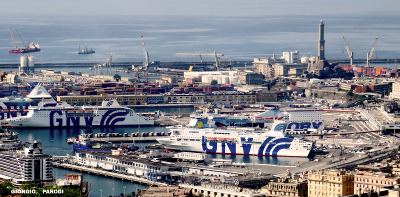 PORTO DI GENOVA