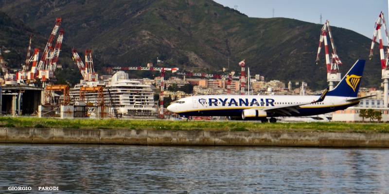 AEROPORTO  E  CANTIERI