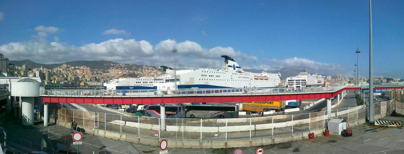 Molo Traghetti Genova