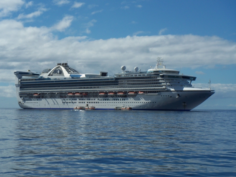 Golden Princess in Lahaina