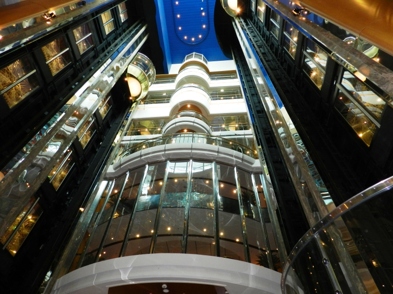 NAVIGATOR OF THE SEAS