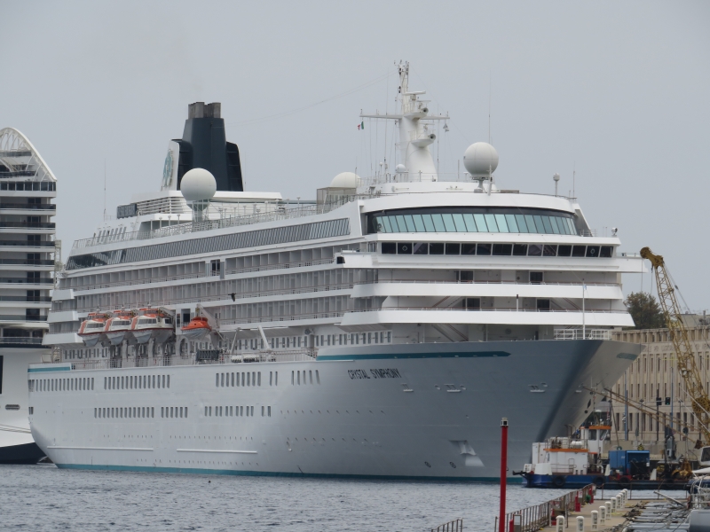 CRYSTAL SYMPHONY